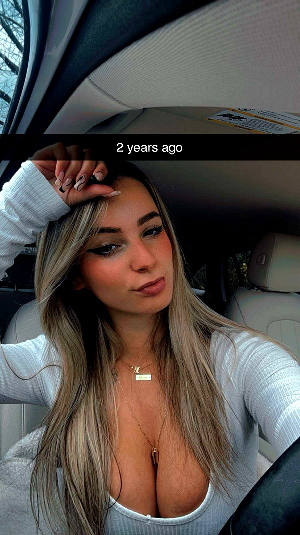 kaitlyn_krems snapchat image archive image