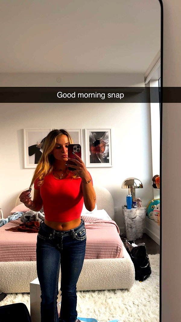 kaitlyn_krems snapchat image archive image