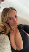 kaitlyn_krems Altpins Profile Picture