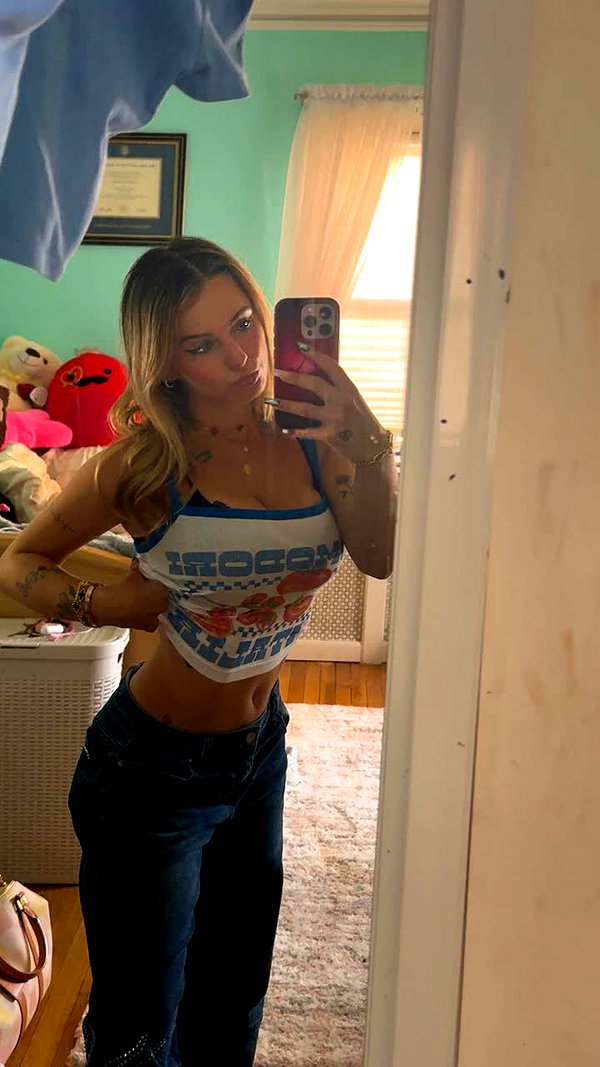 kaitlyn_krems snapchat image archive image