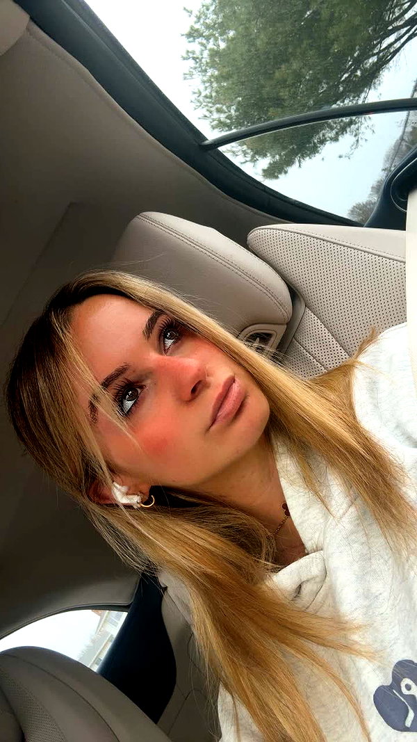 kaitlyn_krems snapchat image archive image