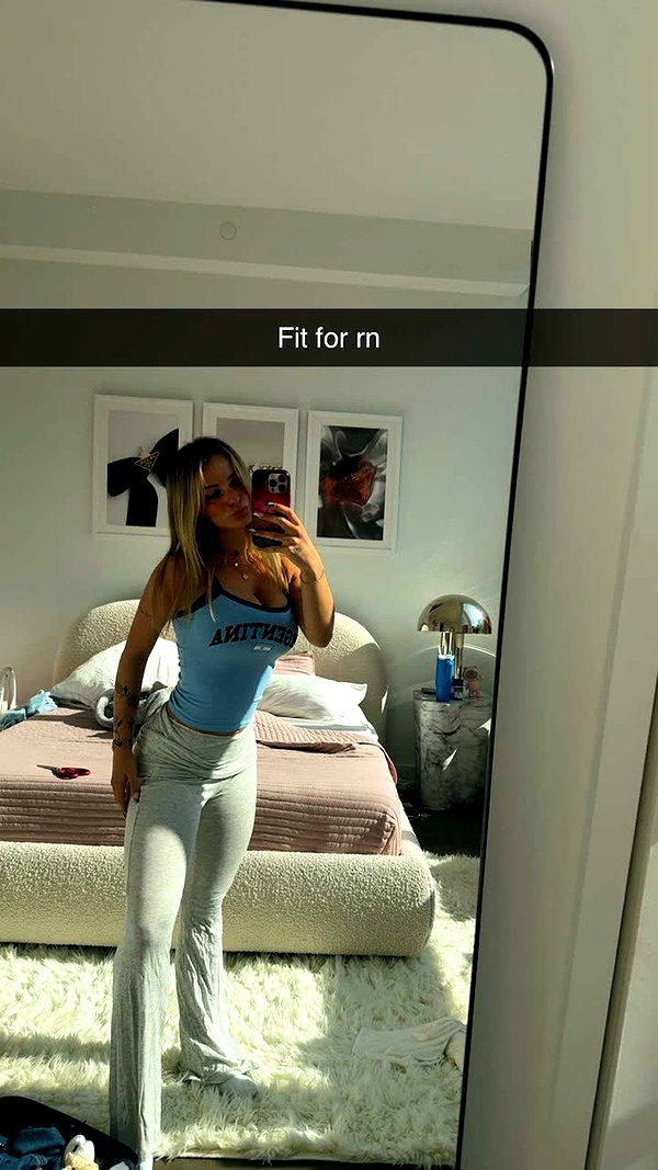 kaitlyn_krems snapchat image archive image