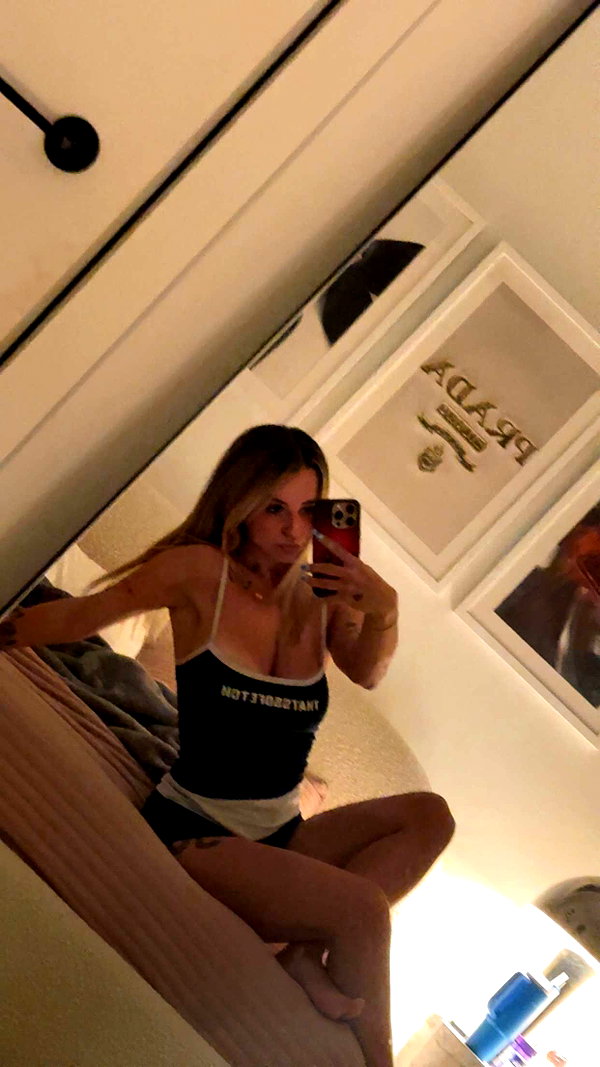 kaitlyn_krems snapchat image archive image