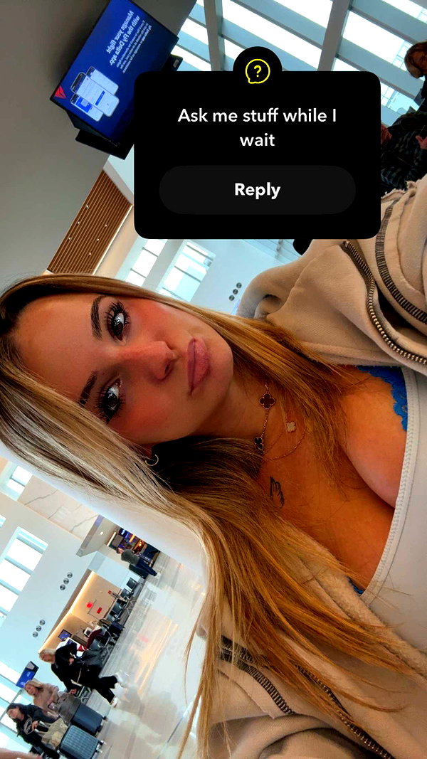 kaitlyn_krems snapchat image archive image
