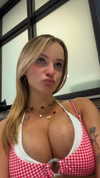 kaitlyn_krems Altpins Profile Picture