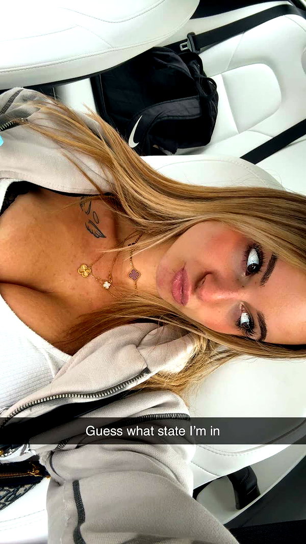 kaitlyn_krems snapchat image archive image