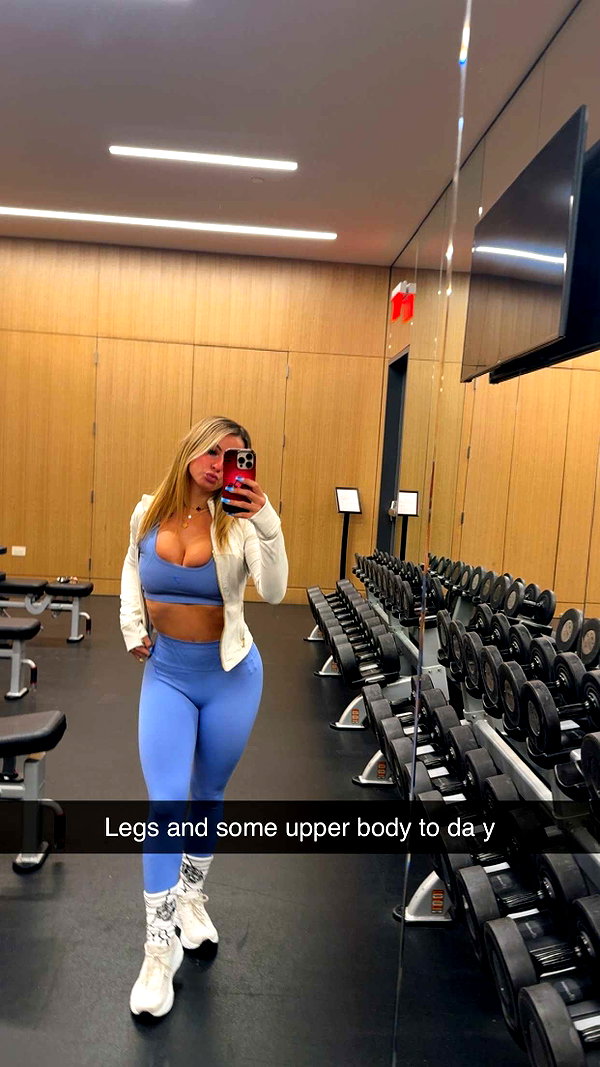 kaitlyn_krems snapchat image archive image