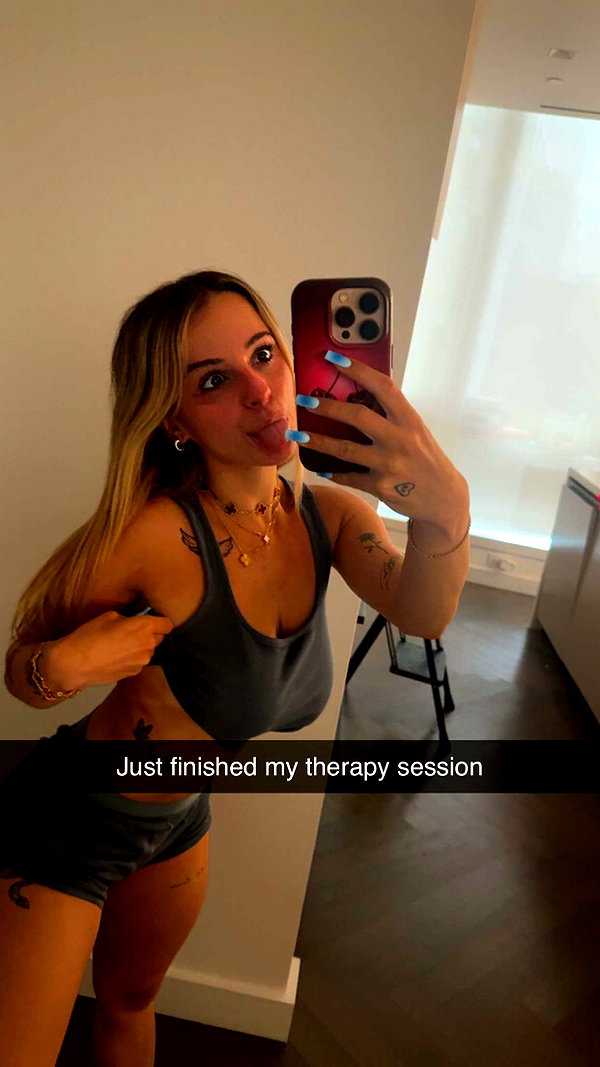 kaitlyn_krems snapchat image archive image