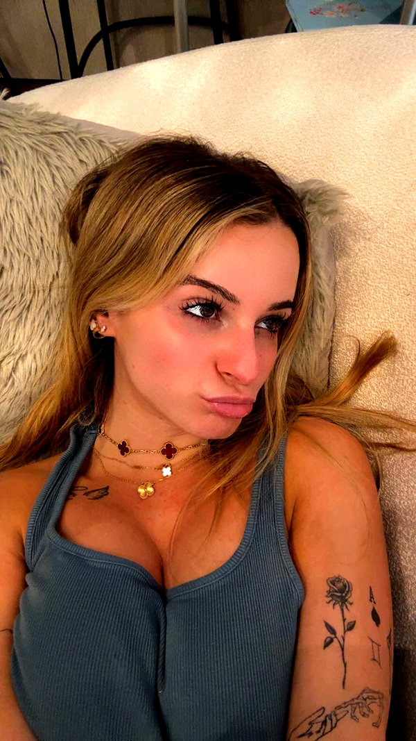 kaitlyn_krems snapchat image archive image