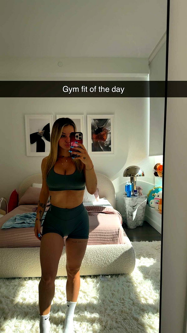 kaitlyn_krems snapchat image archive image