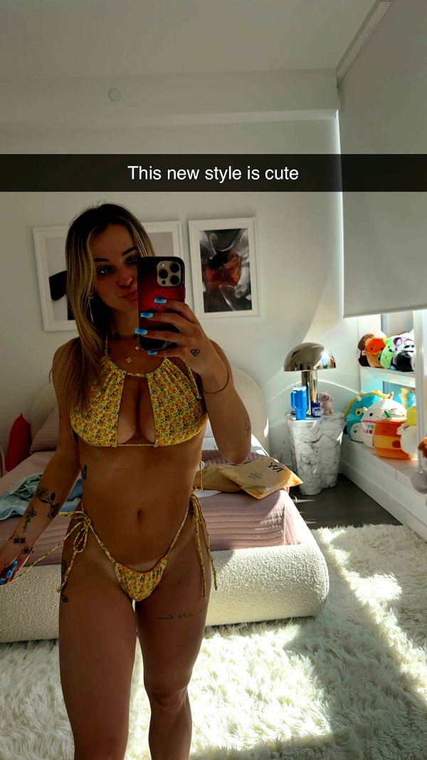 kaitlyn_krems snapchat image archive image