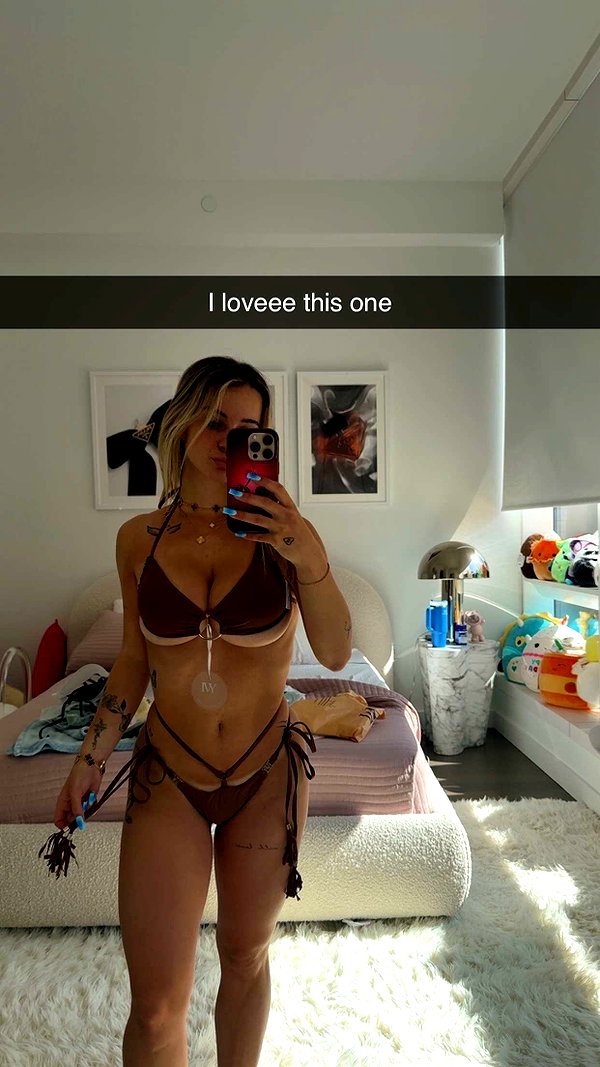 kaitlyn_krems snapchat image archive image