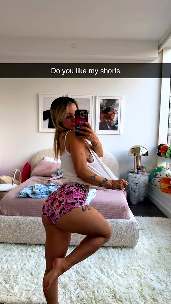 kaitlyn_krems snapchat image archive image
