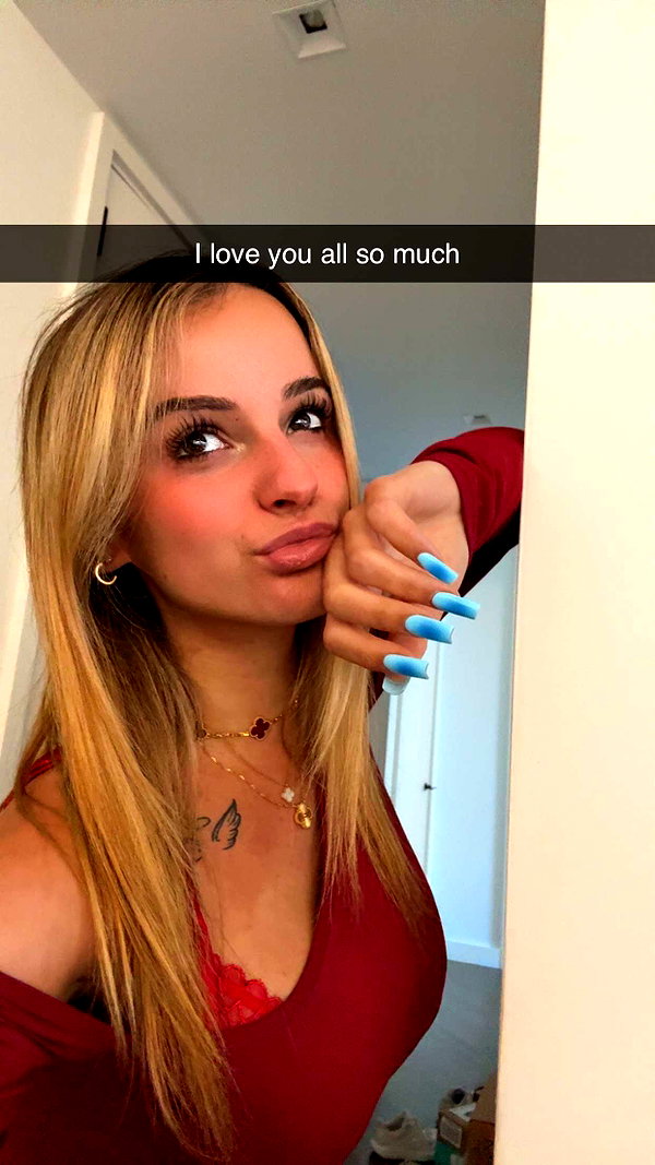 kaitlyn_krems snapchat image archive image