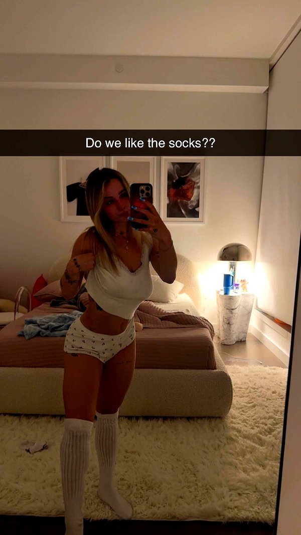 kaitlyn_krems snapchat image archive image