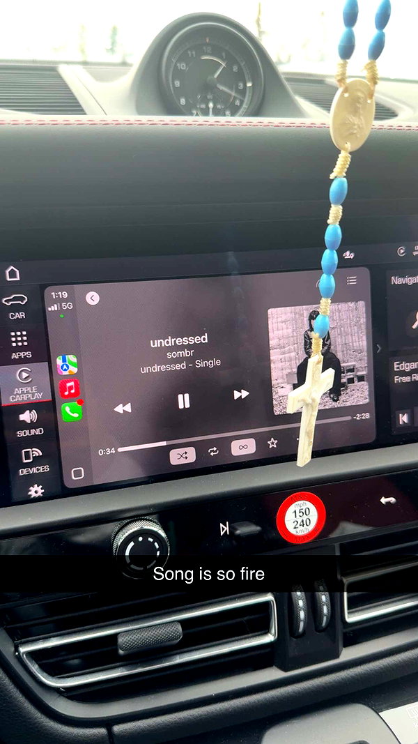 kaitlyn_krems snapchat image archive image