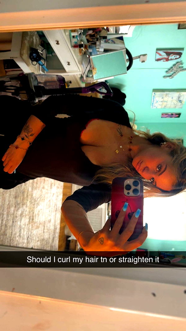kaitlyn_krems snapchat image archive image