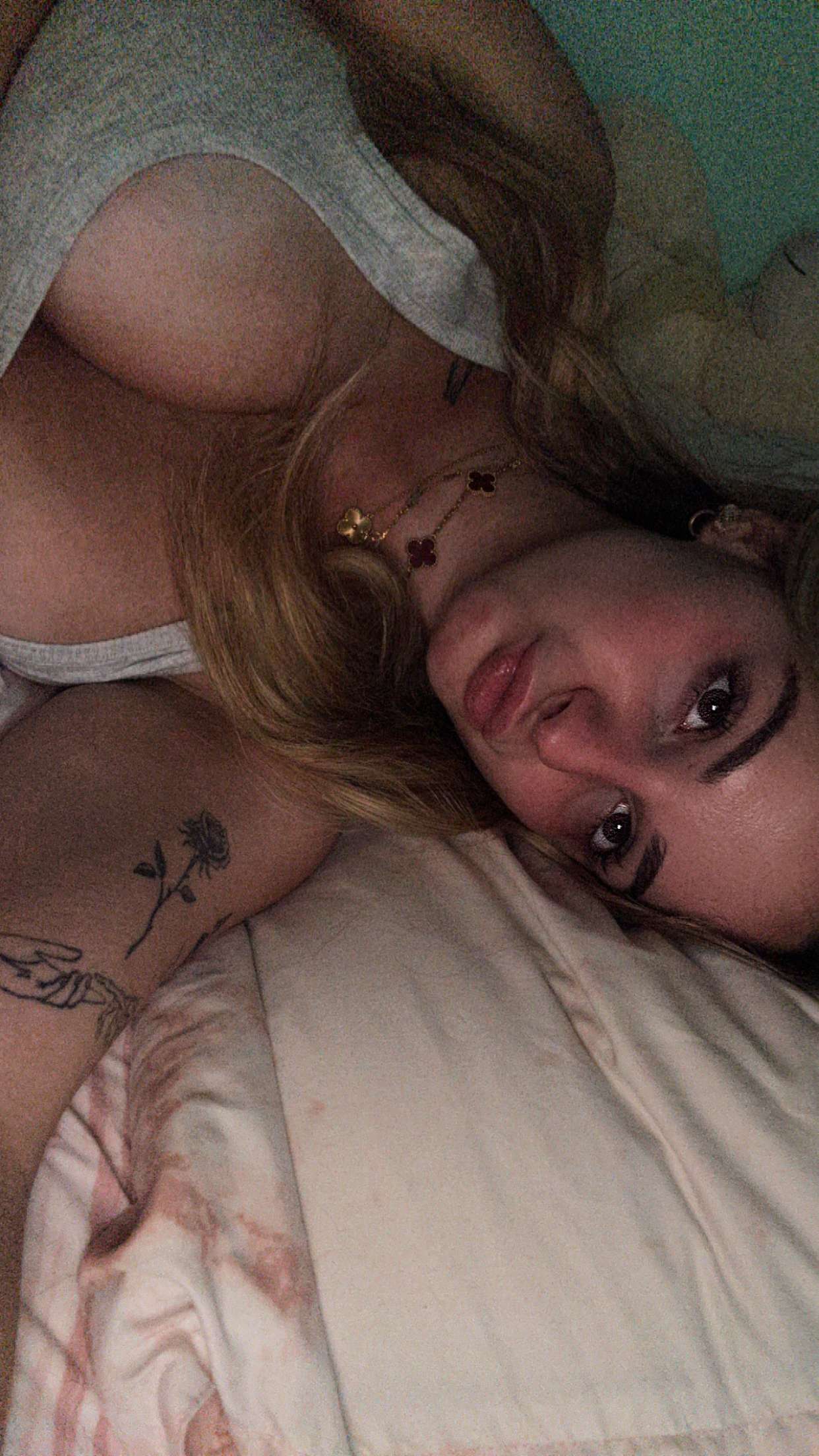 kaitlyn_krems snapchat image archive image