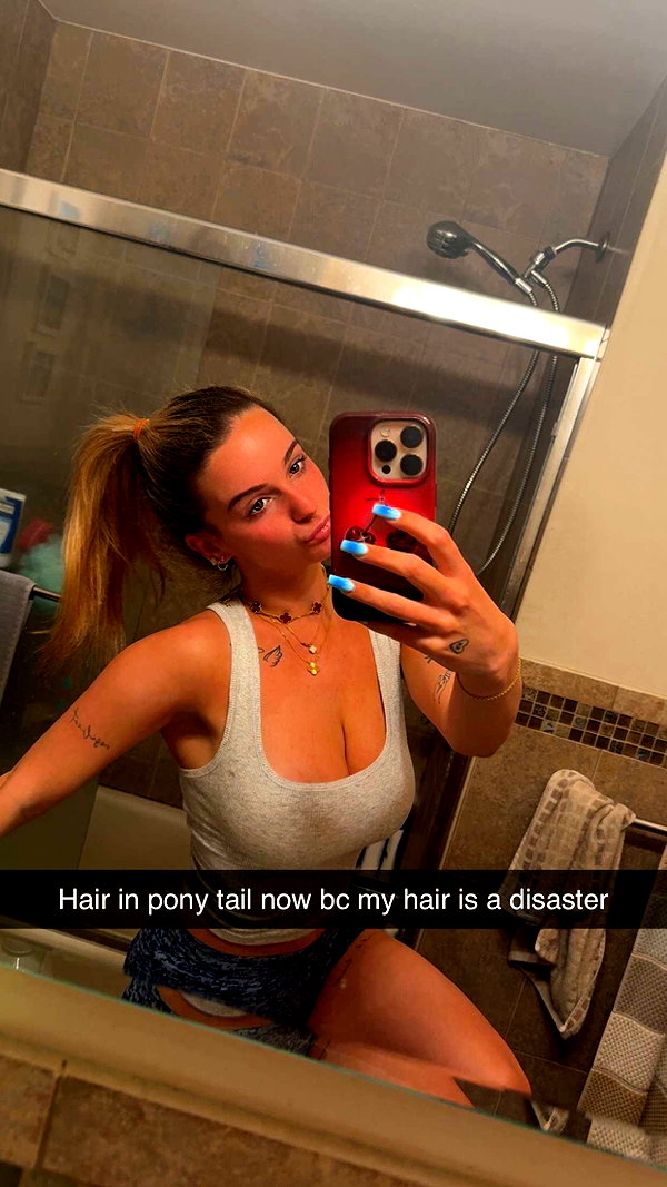 kaitlyn_krems snapchat image archive image