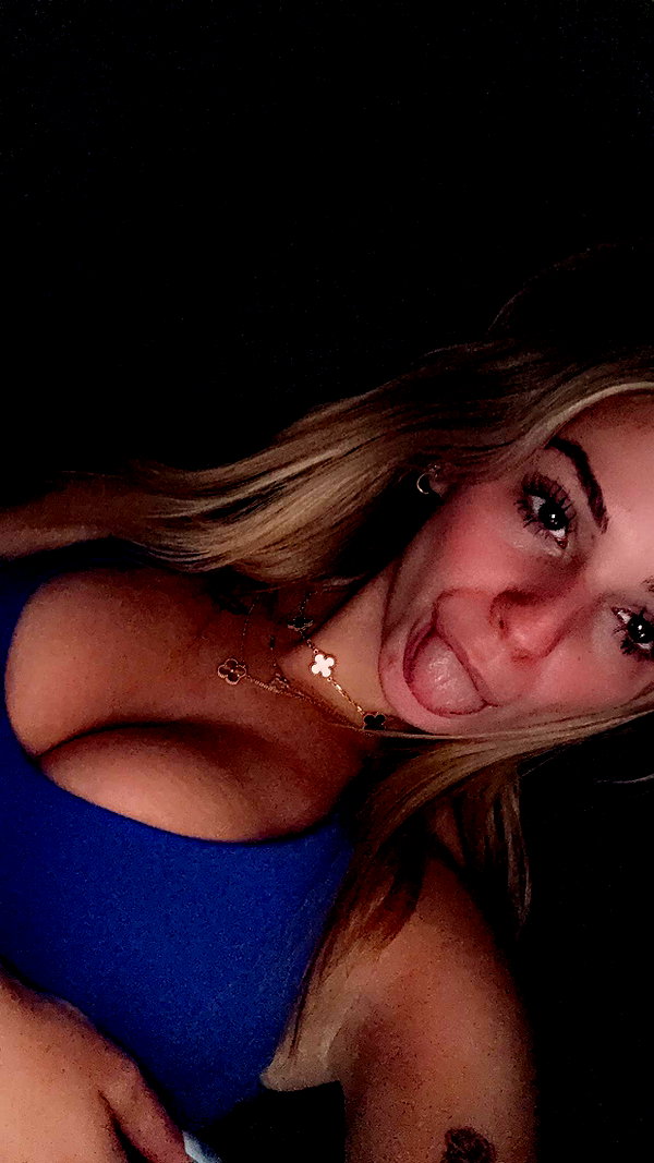 kaitlyn_krems snapchat image archive image