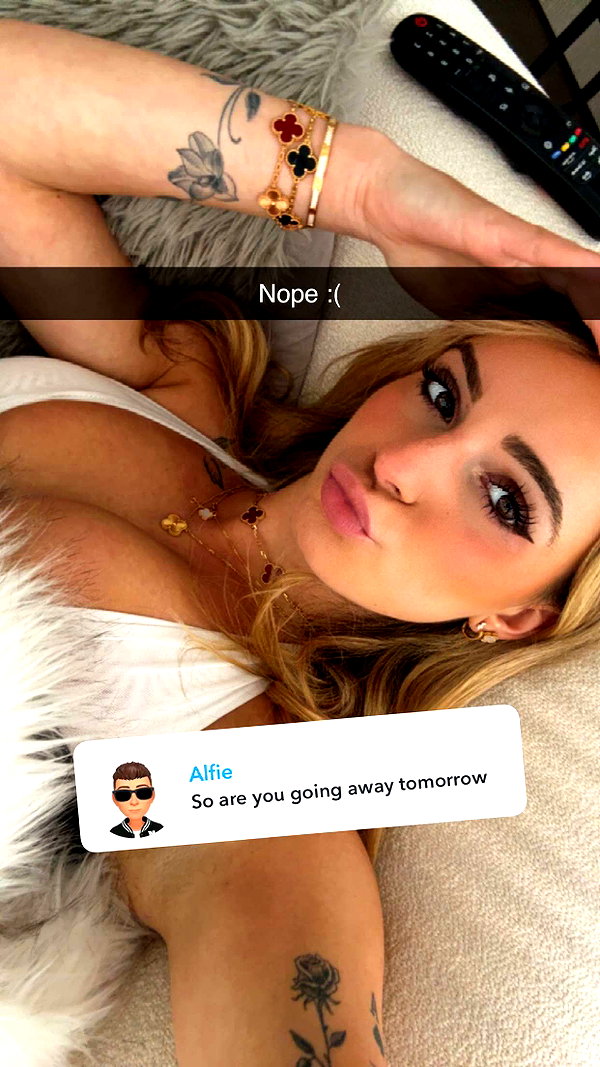 kaitlyn_krems snapchat image archive image