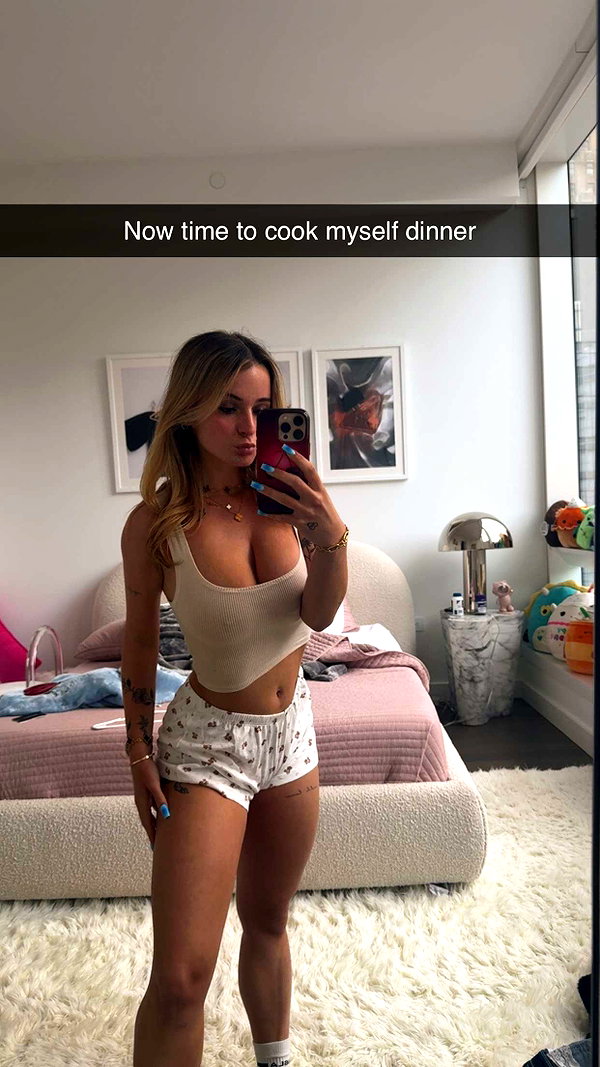 kaitlyn_krems snapchat image archive image