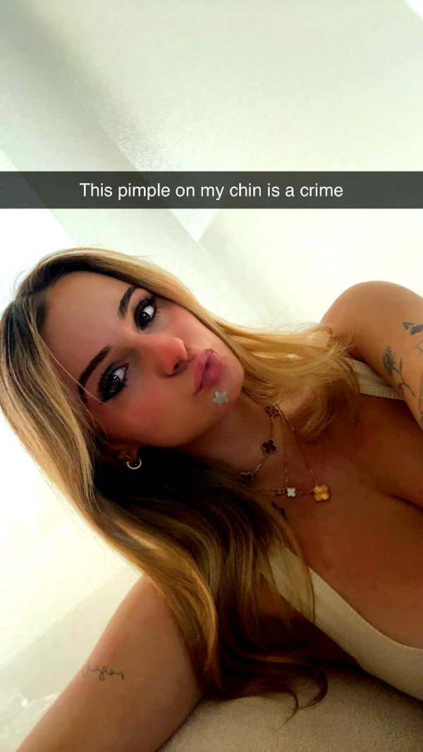 kaitlyn_krems snapchat image archive image