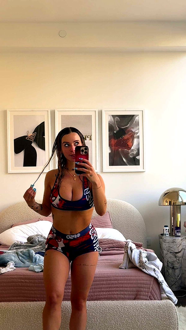 kaitlyn_krems snapchat image archive image