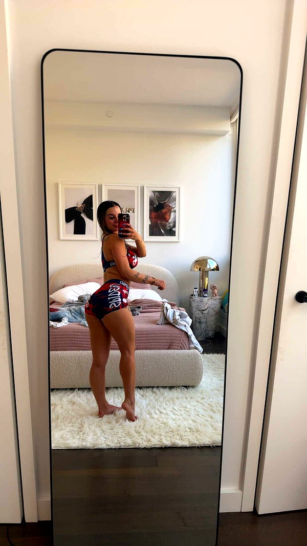 kaitlyn_krems snapchat image archive image