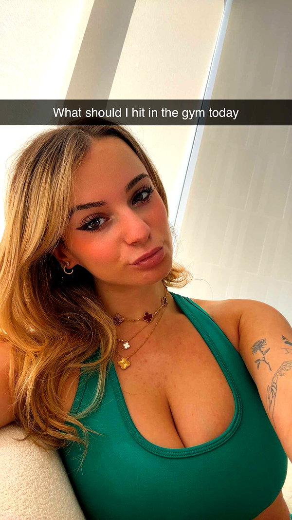 kaitlyn_krems snapchat image archive image