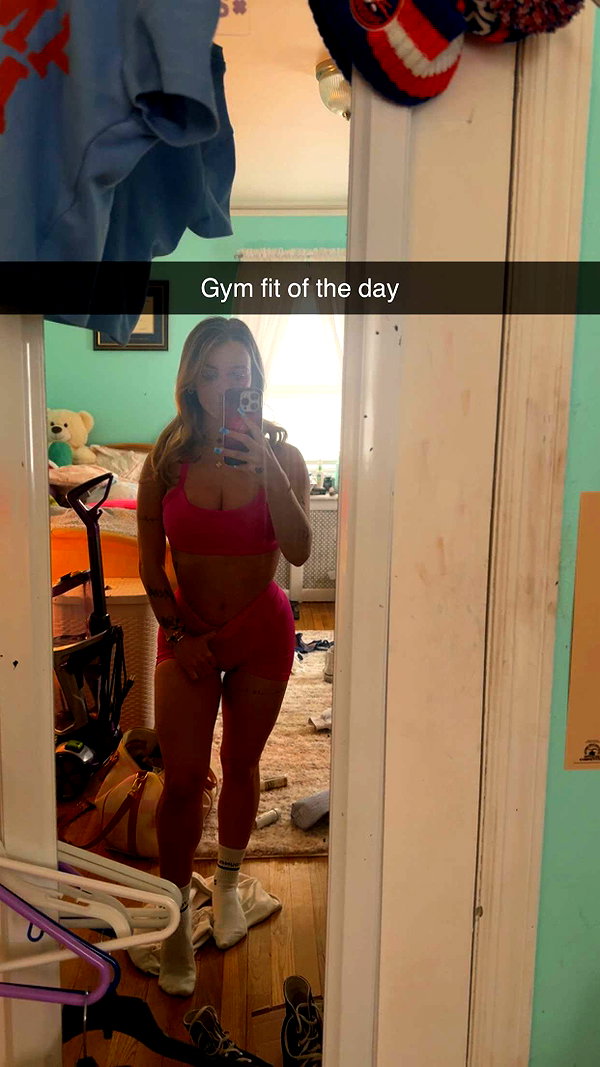 kaitlyn_krems snapchat image archive image
