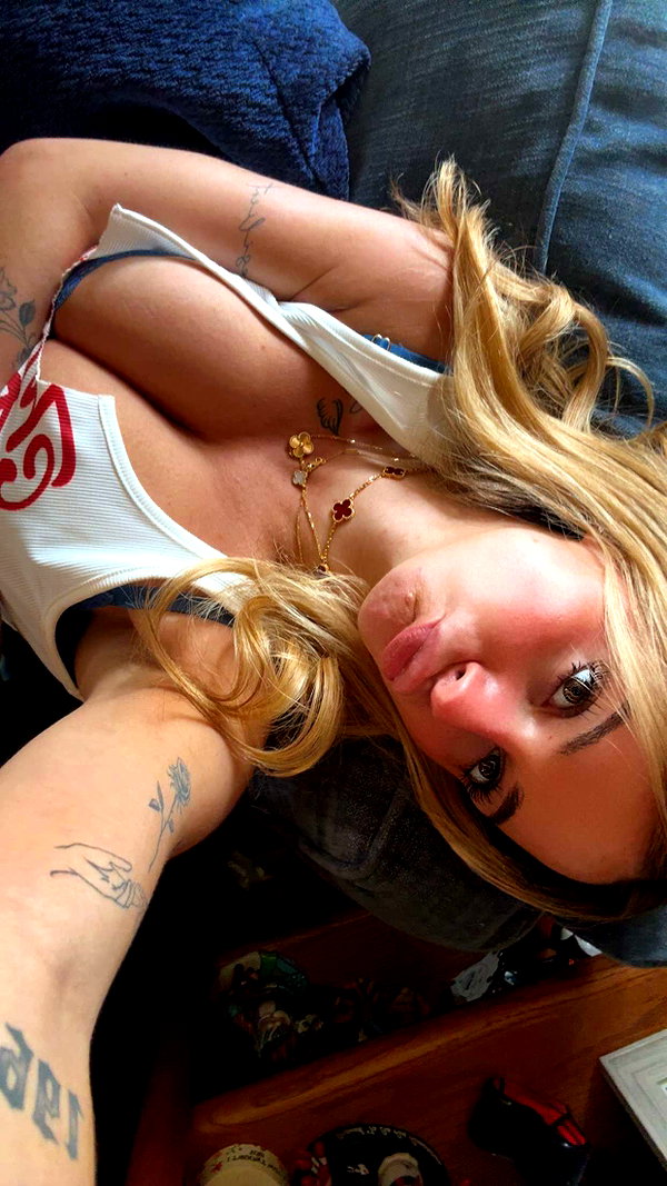 kaitlyn_krems snapchat image archive image