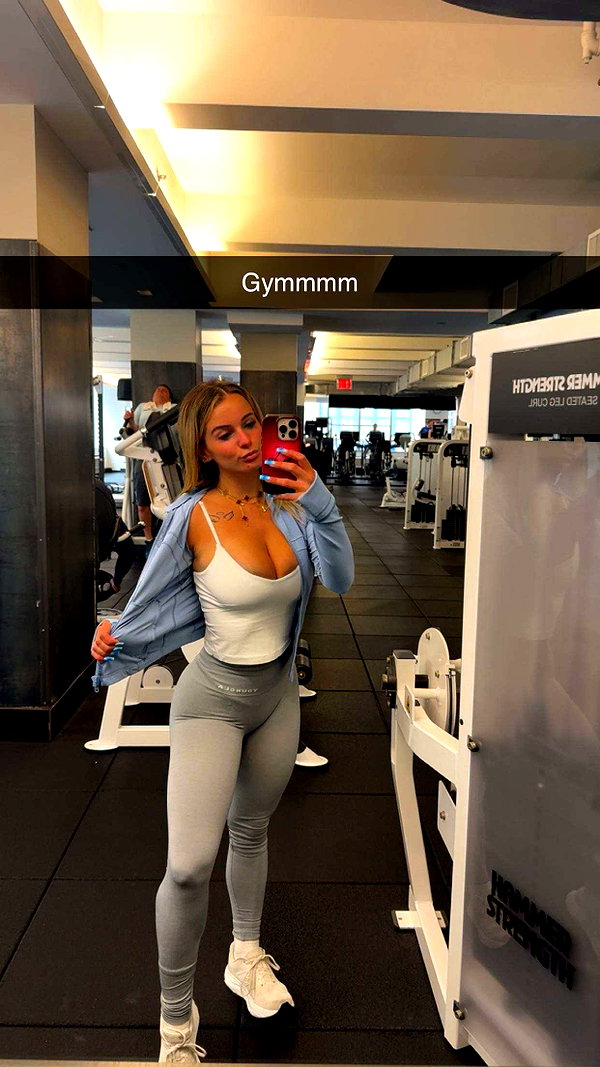 kaitlyn_krems snapchat image archive image