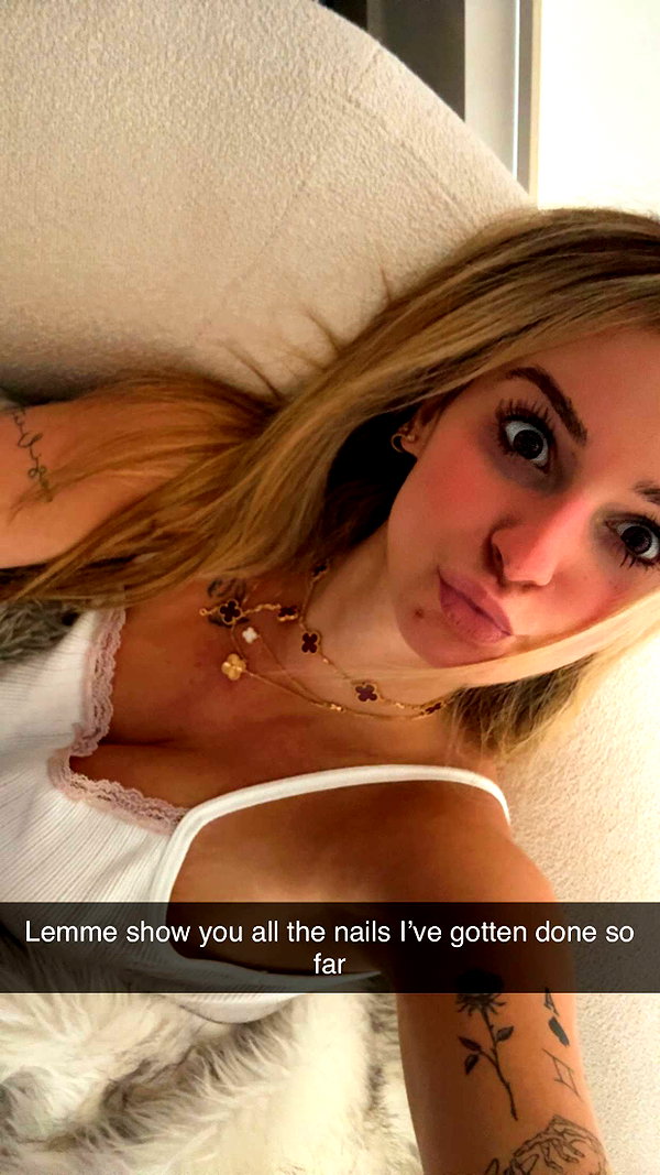 kaitlyn_krems snapchat image archive image