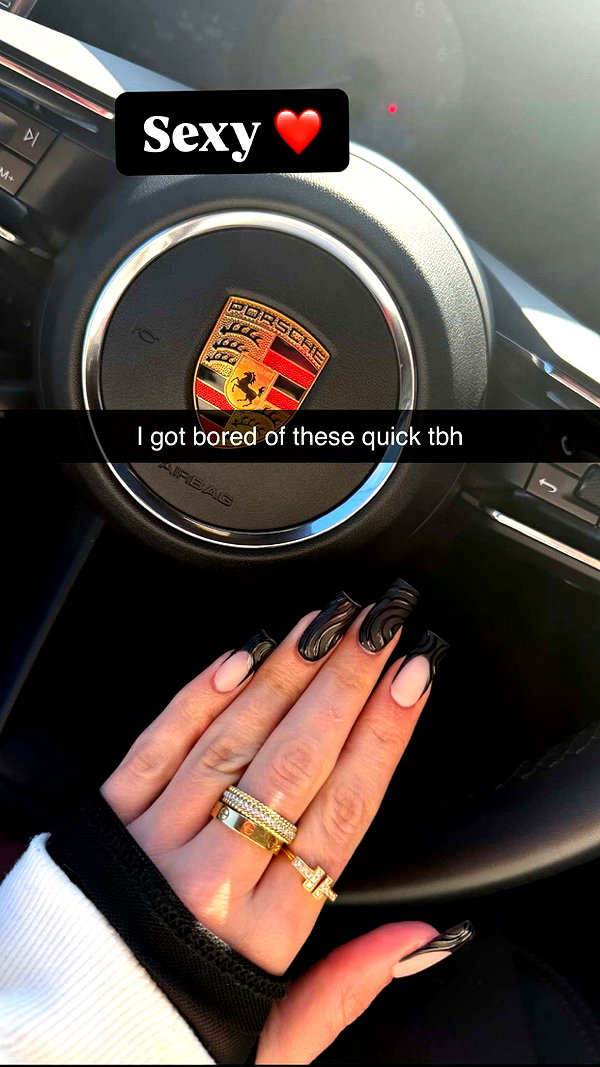 kaitlyn_krems snapchat image archive image