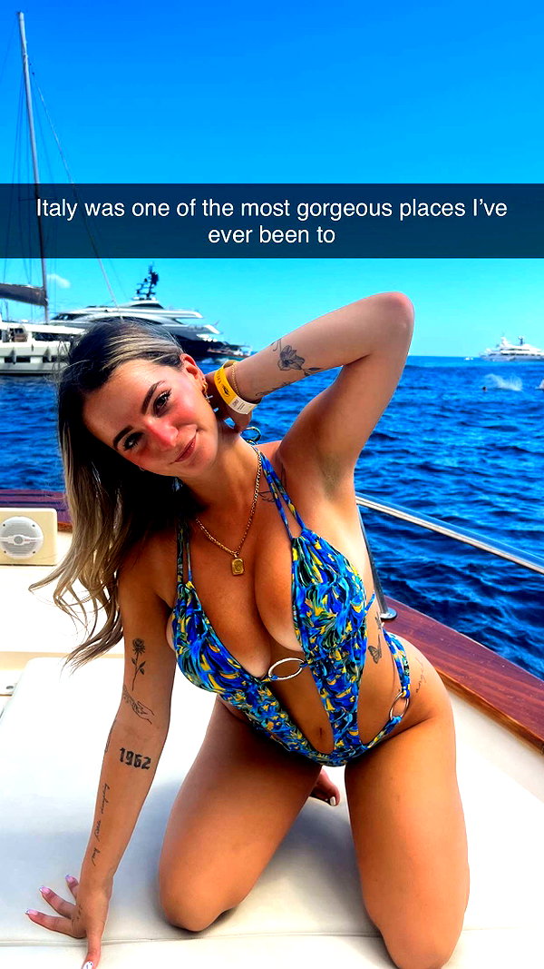 kaitlyn_krems snapchat image archive image