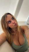 kaitlyn_krems Altpins Profile Picture