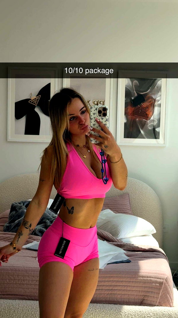 kaitlyn_krems snapchat image archive image