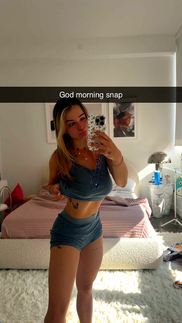 kaitlyn_krems snapchat image archive image