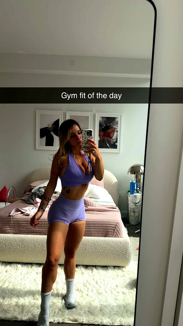kaitlyn_krems snapchat image archive image