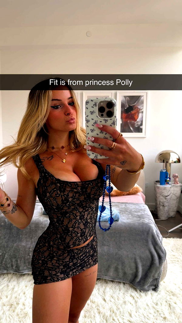 kaitlyn_krems snapchat image archive image