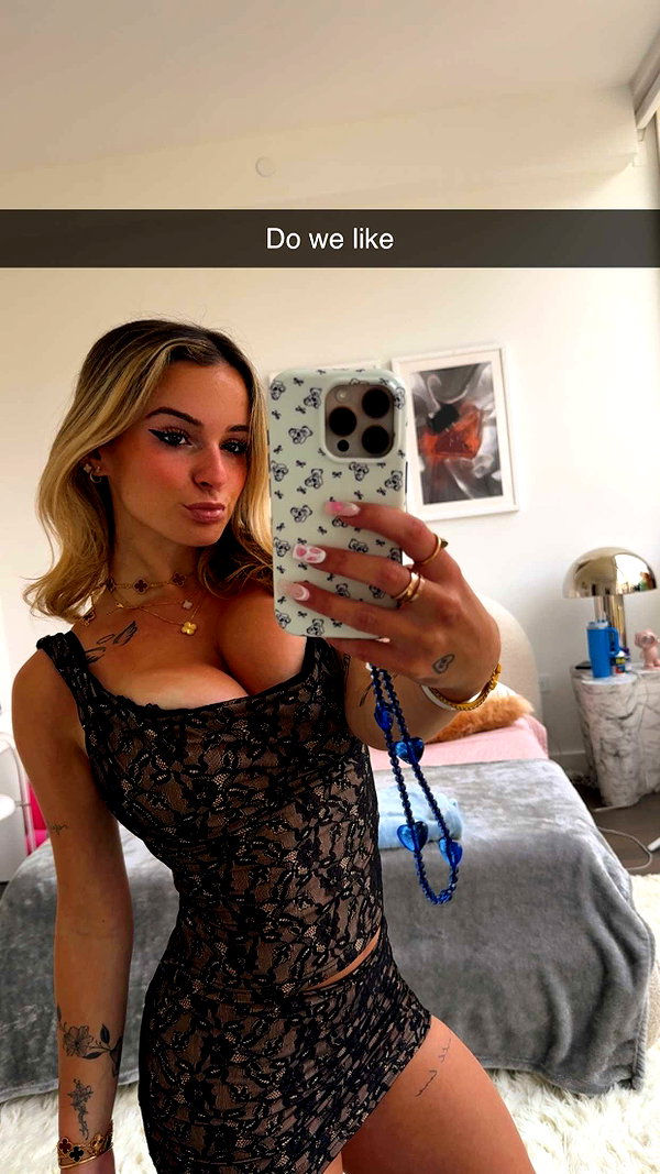 kaitlyn_krems snapchat image archive image