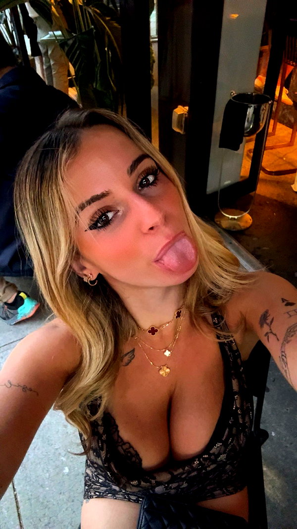 kaitlyn_krems snapchat image archive image