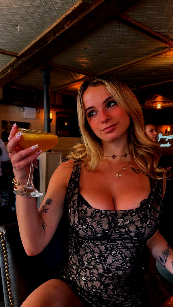 kaitlyn_krems snapchat image archive image