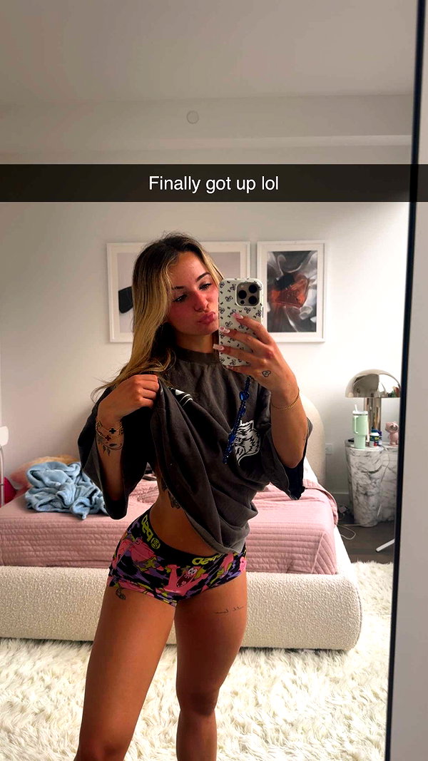 kaitlyn_krems snapchat image archive image