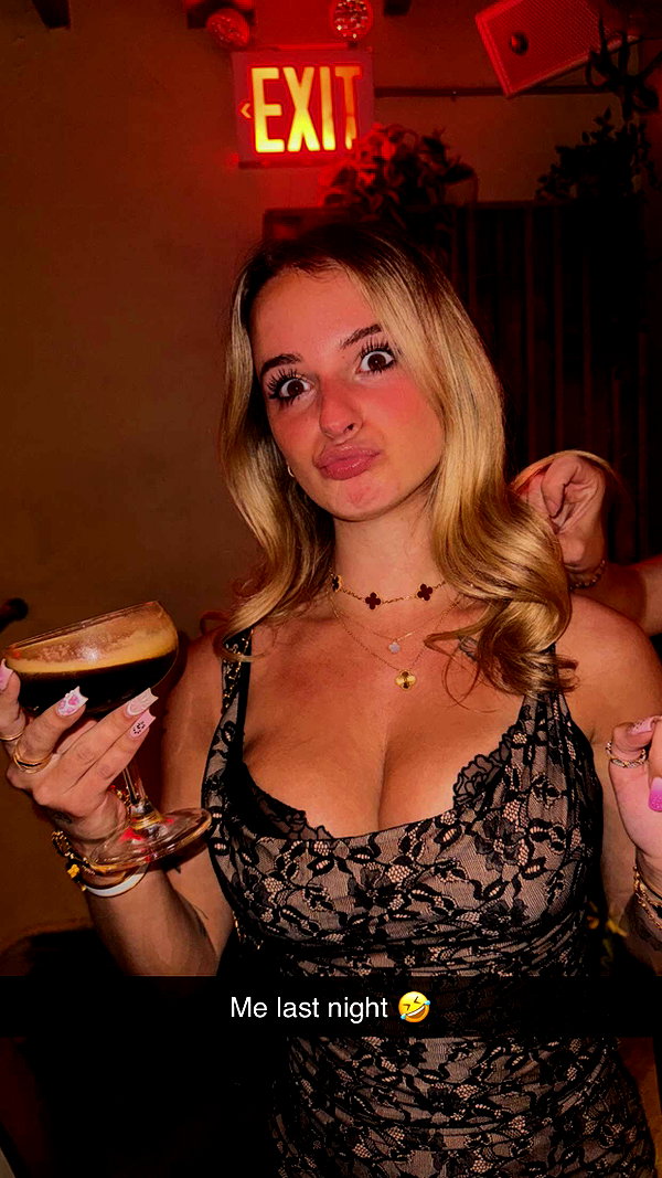 kaitlyn_krems snapchat image archive image