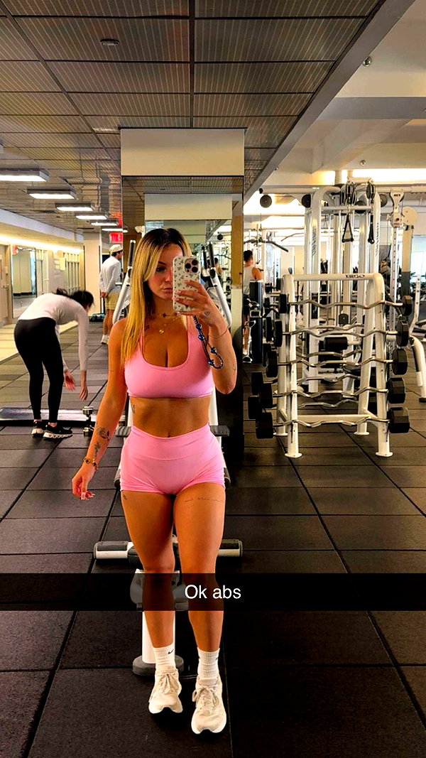 kaitlyn_krems snapchat image archive image