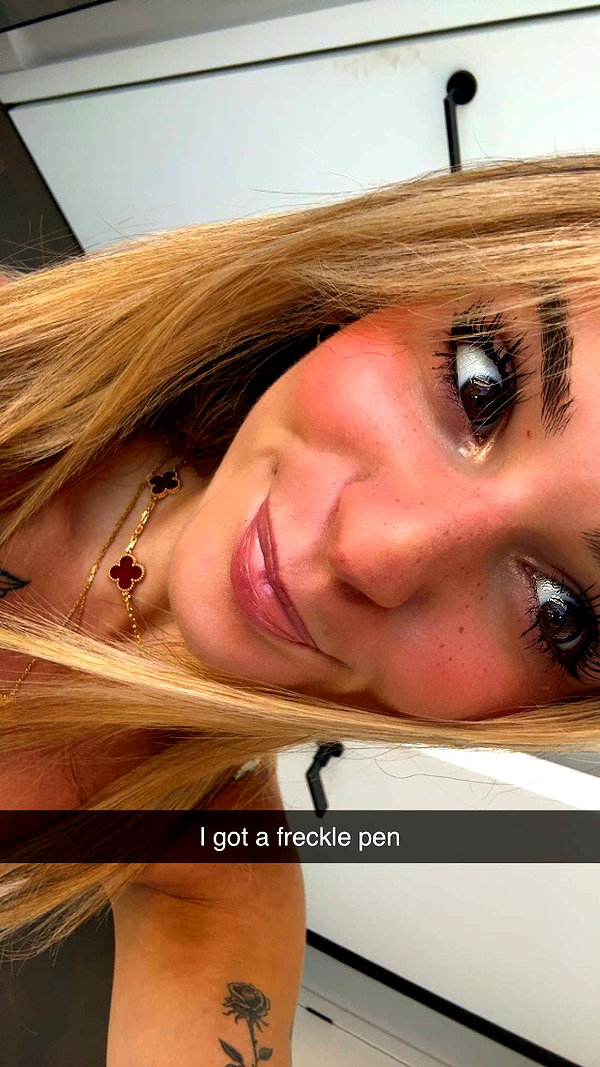 kaitlyn_krems snapchat image archive image
