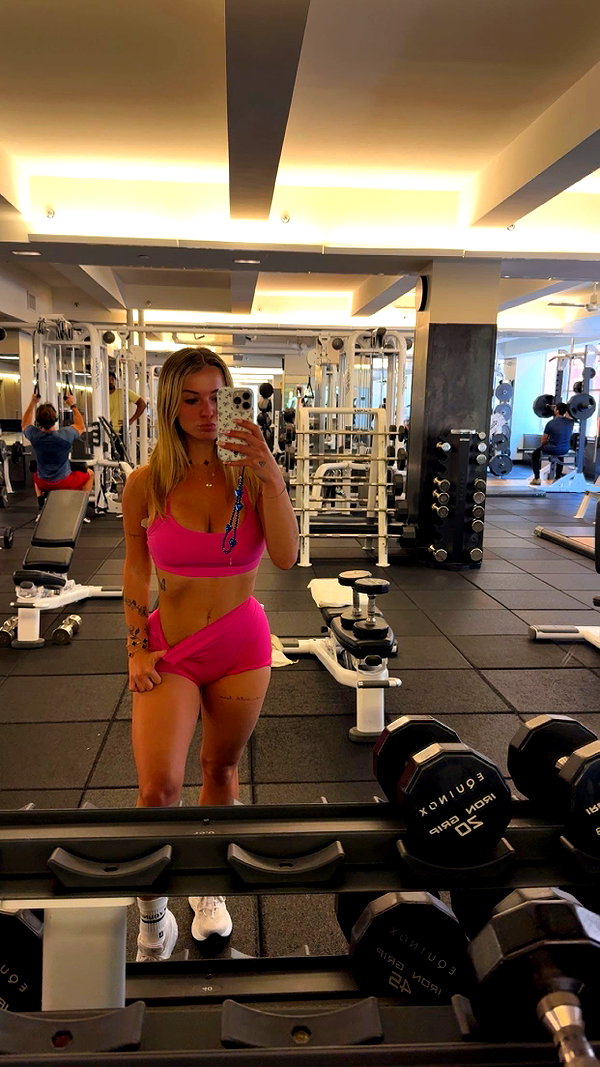kaitlyn_krems snapchat image archive image