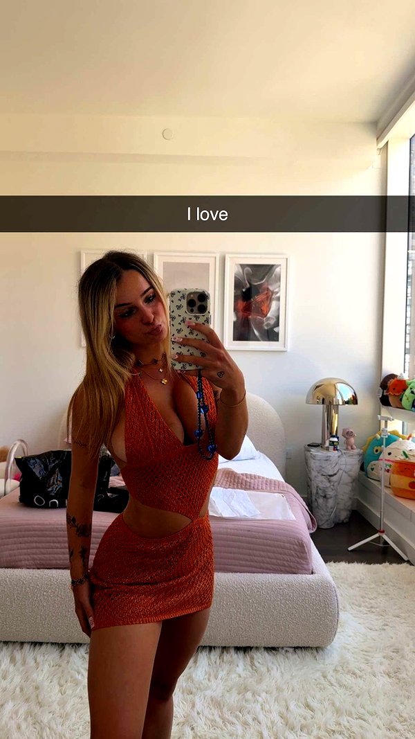 kaitlyn_krems snapchat image archive image